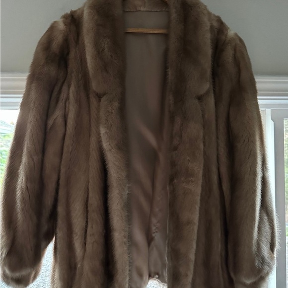 Vintage Mink red fox fur coat- by Buffums Ca. - Picture 5 of 16